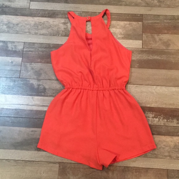 Coral Romper - Picture 4 of 4